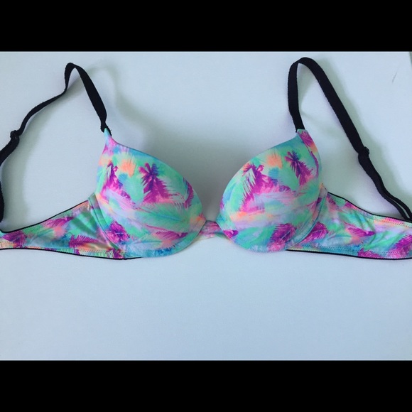 PINK Victoria's Secret Other - pink vs bra